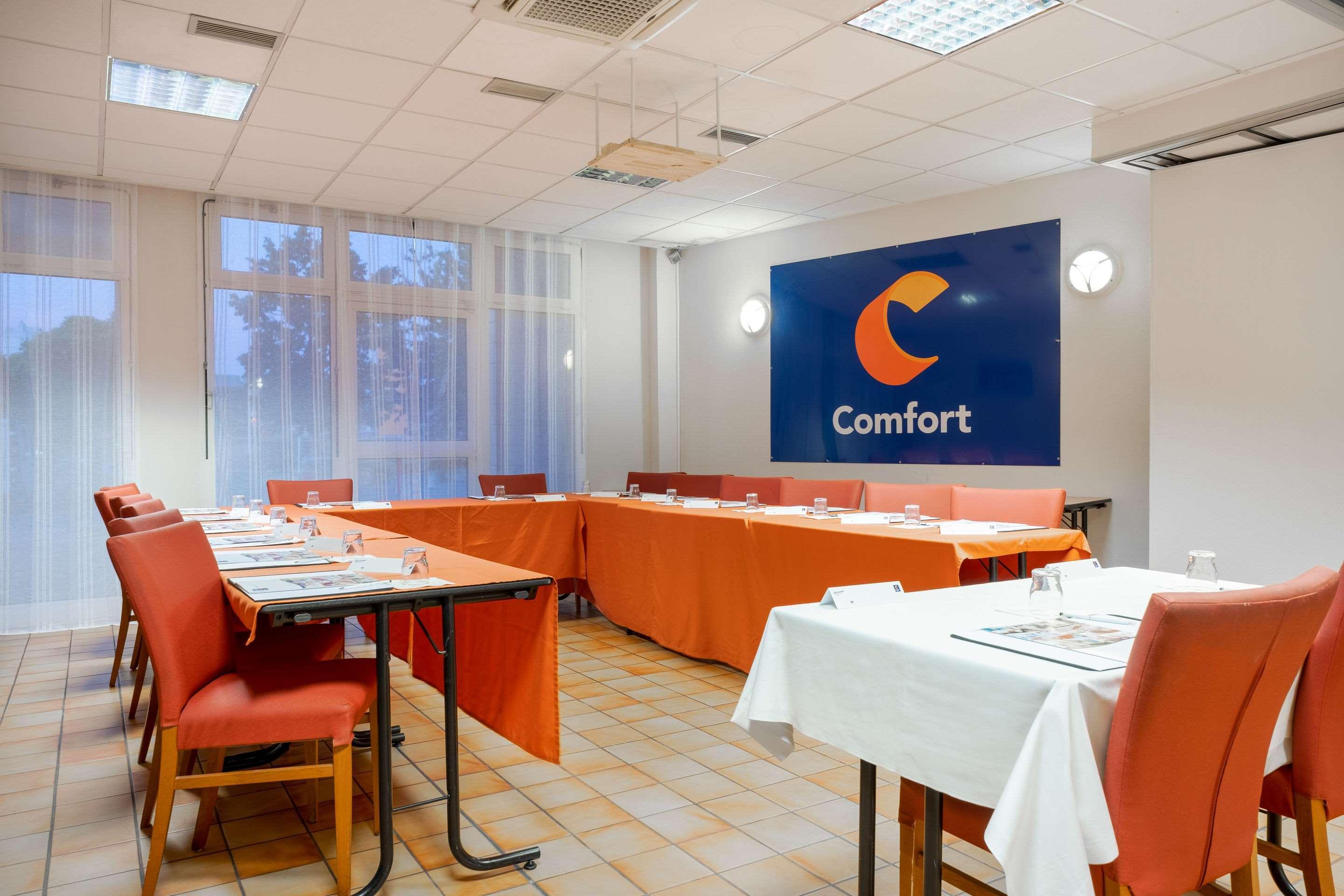 Comfort Hotel Montluçon מראה חיצוני תמונה